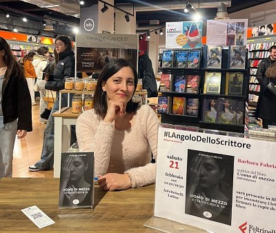 Firmacopie presso Feltrinelli Latina